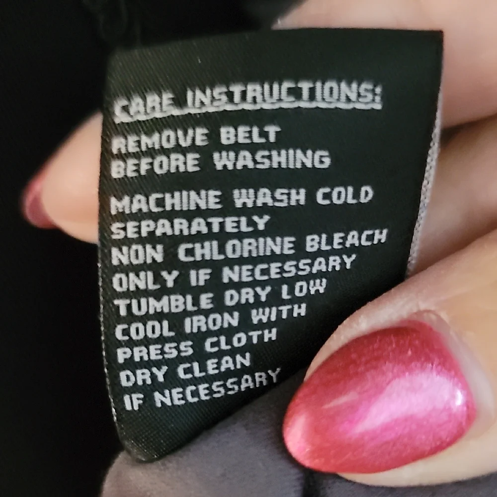 Jones New York Black Trench Coat with Belt - Picture 14 of 14